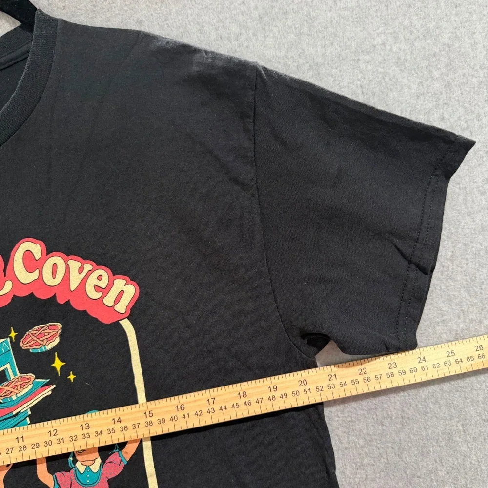 Creepy Co Easy-Bake Coven Graphic T-Shirt Black Goth Large Horror Occult - Picture 4 of 5